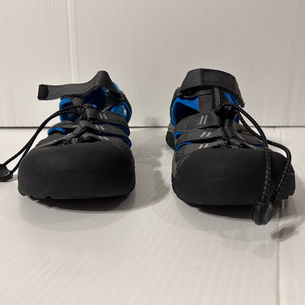 KEEN fishermen outdoor water sandals boys youth size 4 - Picture 4 of 9